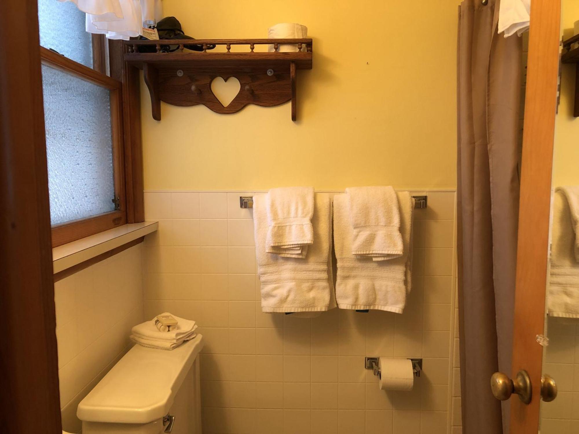 Ludington Blue Spruce Inn Kamer foto