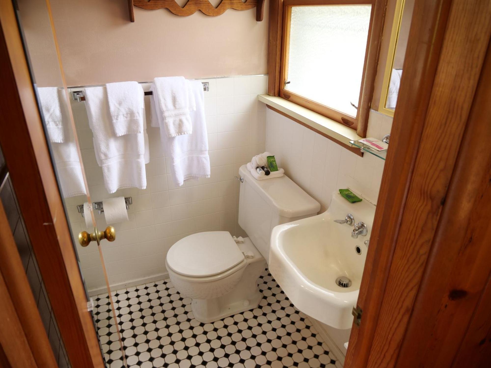 Ludington Blue Spruce Inn Kamer foto
